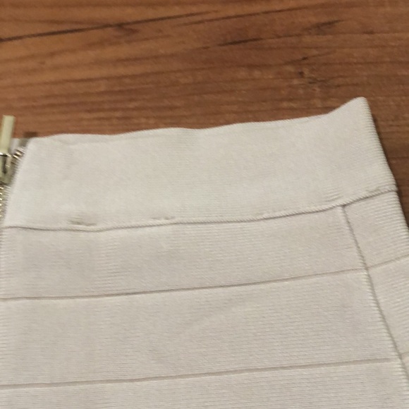 Bebe Cream White Bandage Skirt XS - Picture 3 of 6